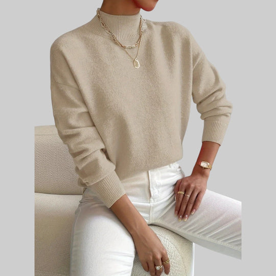 Зденка - Елегантен и удобен поло пуловер