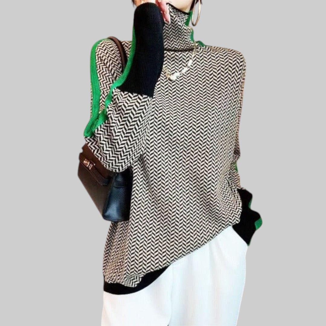 Елена – Mеланжиран пуловер с висока яка и изразителни контрастни полоси