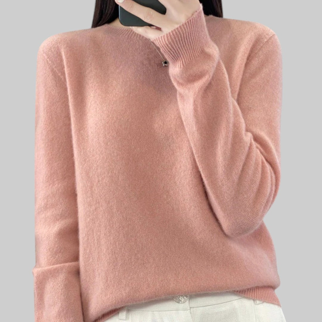Любика | Топъл пуловер за студени дни