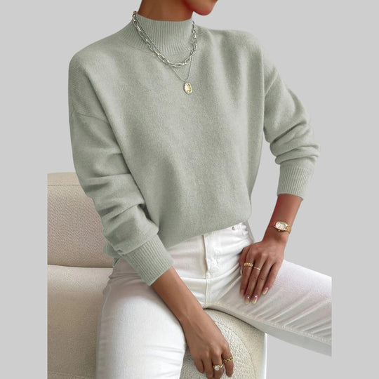 Зденка - Елегантен и удобен поло пуловер